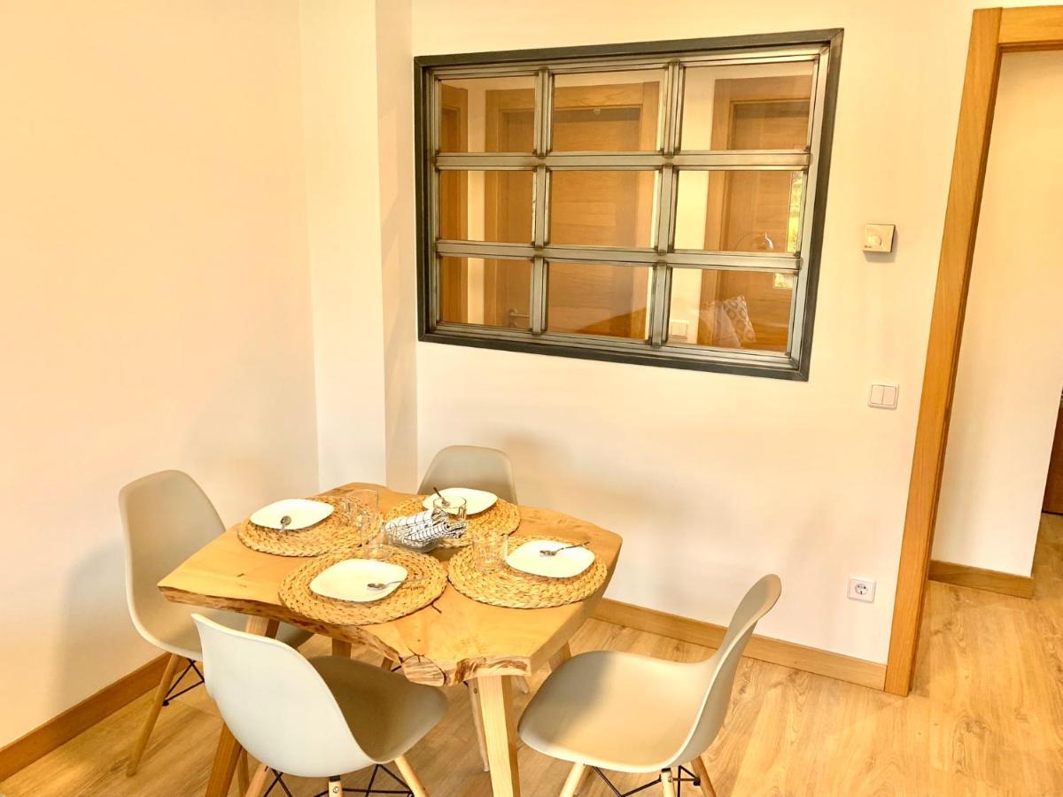 Apartamento Casa Ferreiros. Parking Y Wifi Incluidos!
